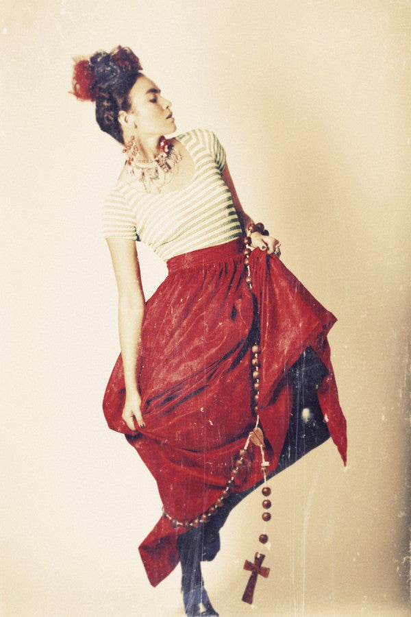 Fashion: Frida Kahlo by Siouxzen Kang