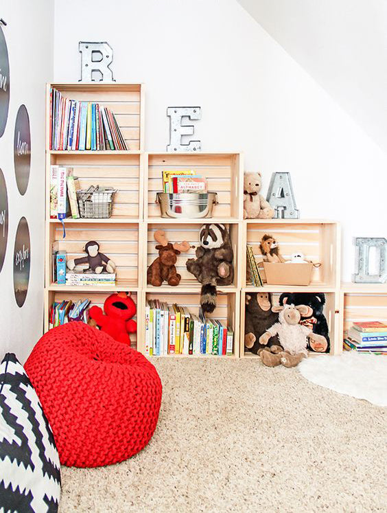 Decor:  Kids Playroom