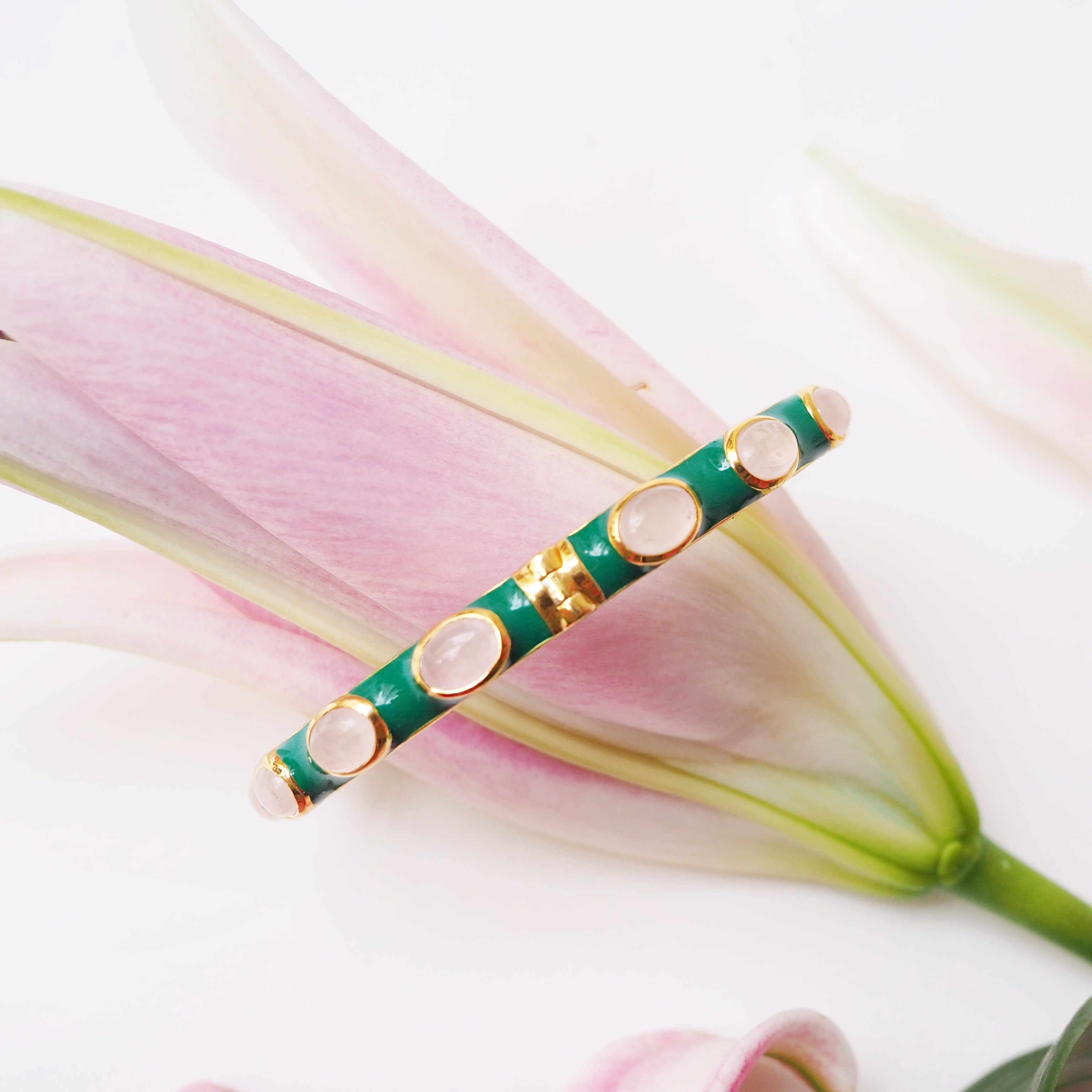 Sujan Bangle