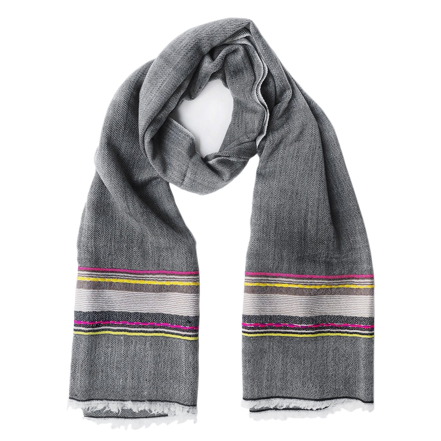 Black with a touch of colour, this pashmina comes from the Himalayan region of India. Made out of the finest Ibex wool, it will keep you warm and add some colour to your dreary winter outfit.