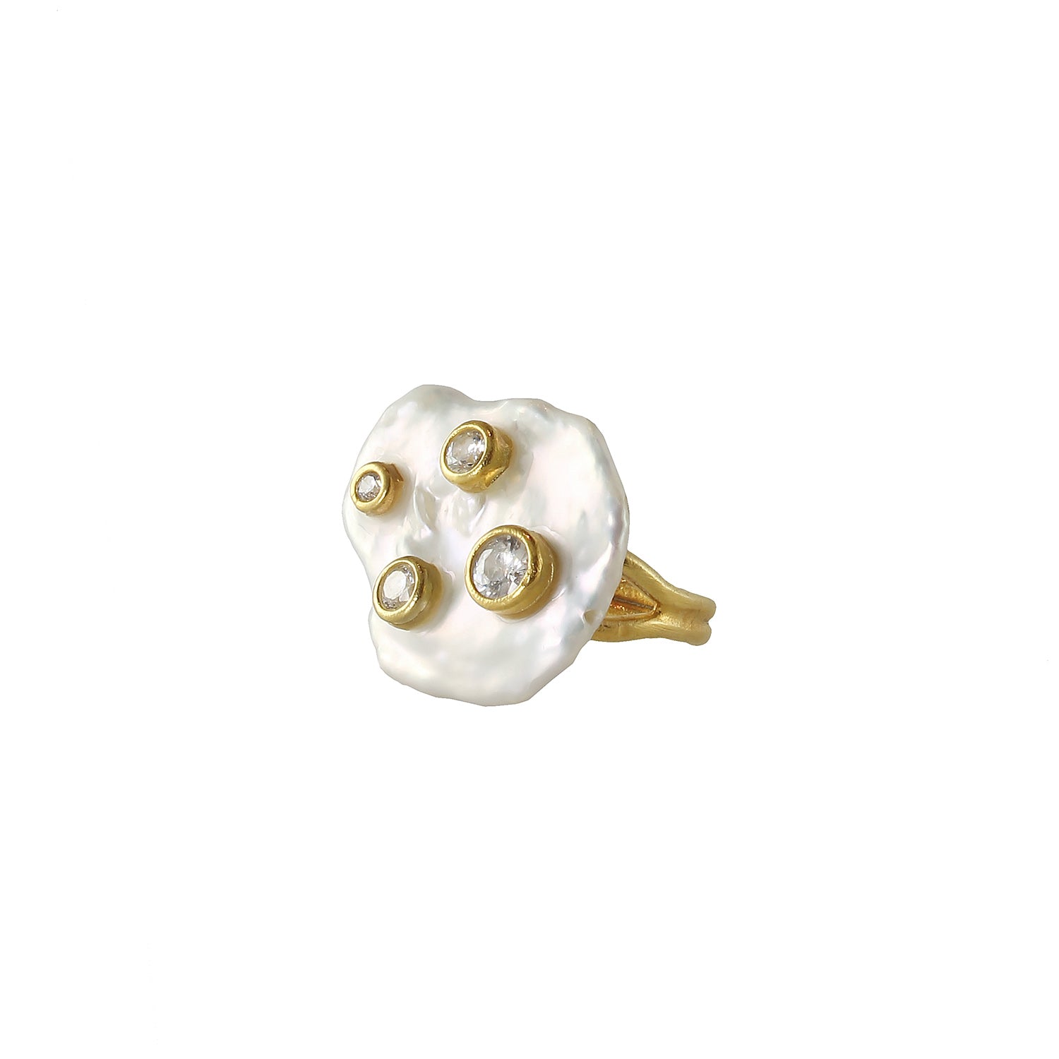 Coin pearl ring with gold plated and white cubic zircon stone set on it